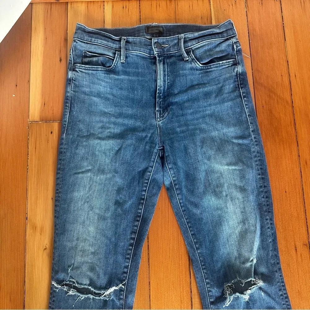 Mother Women’s The Rascal Ankle Step Fray Jeans In Field Of Dreams Wash Size 28